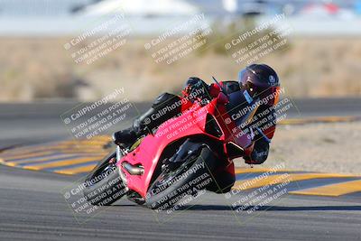 media/Dec-18-2022-SoCal Trackdays (Sun) [[8099a50955]]/Turn 4 (1pm)/